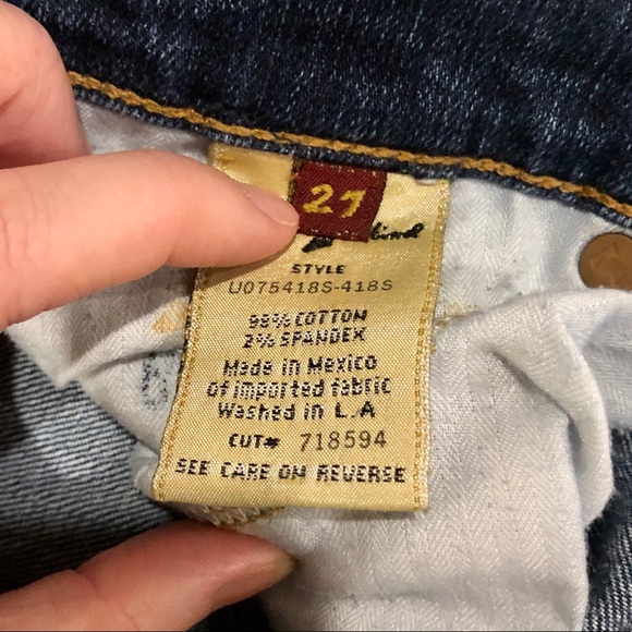 7 For All Mankind Flare Jeans - Size 27 EUC - Picture 8 of 10